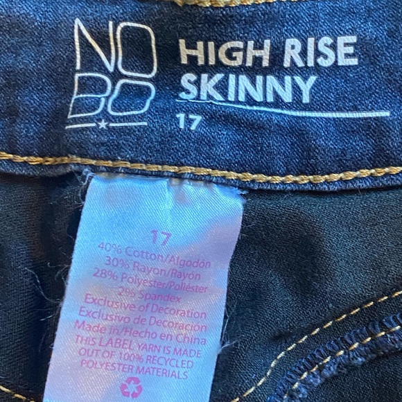High Rise Skinny Jeans - Picture 4 of 4